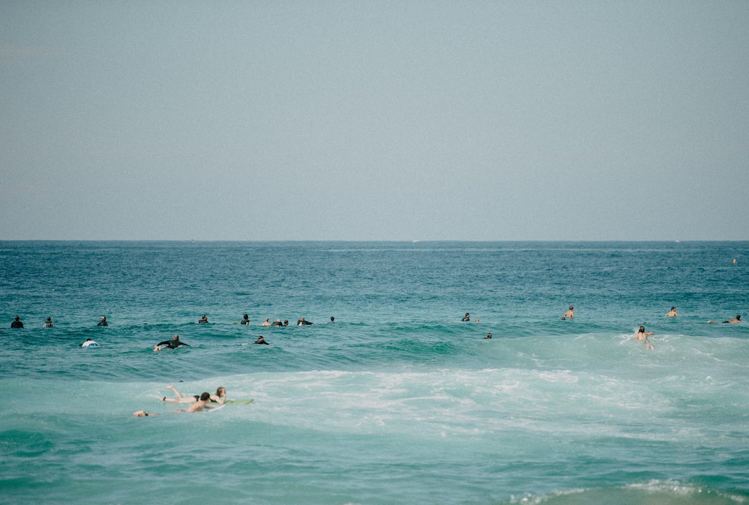 How to Enjoy Surfing Crowded Spots